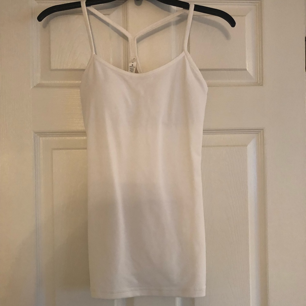 Lululemon top, nwt size 6